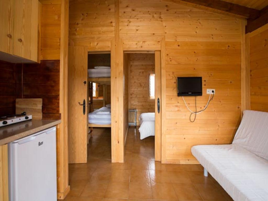 Camping La Sierrecilla Humilladero Bilik gambar