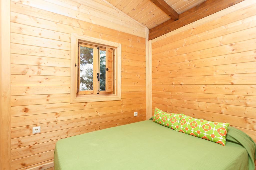 Camping La Sierrecilla Humilladero Bilik gambar
