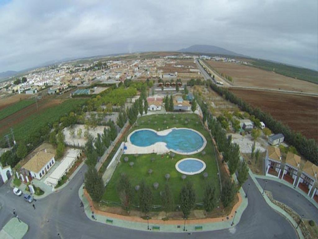 Camping La Sierrecilla Humilladero Luaran gambar